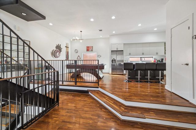 908 Hutchins Street, Houston, TX 77003