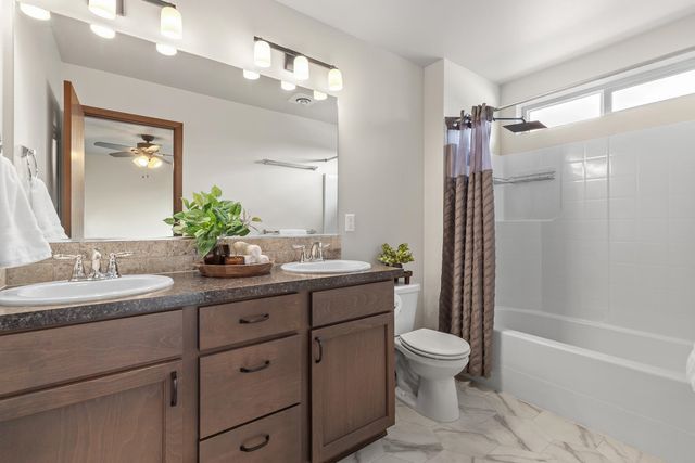 521 N Calvin Ln, Spokane Valley, WA 99216