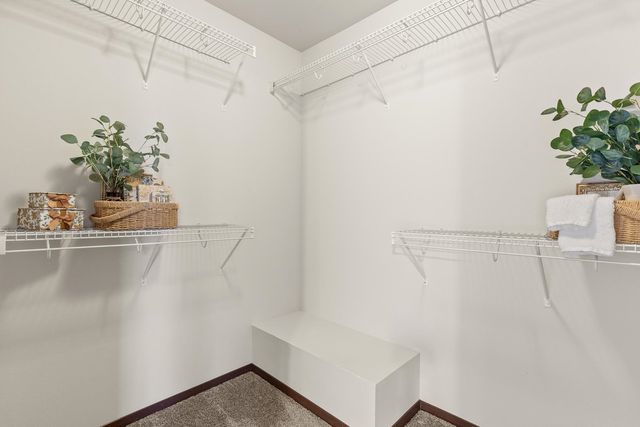 521 N Calvin Ln, Spokane Valley, WA 99216