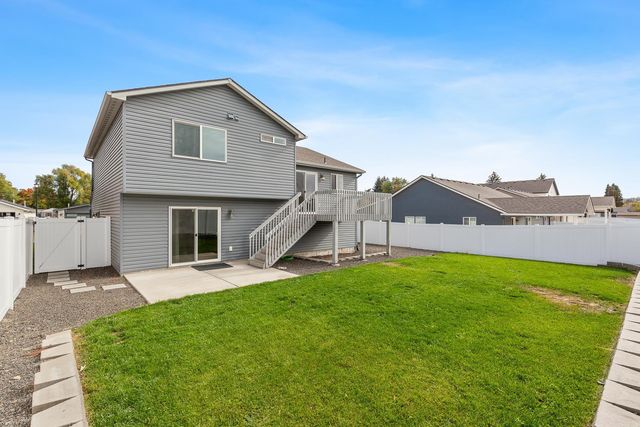 521 N Calvin Ln, Spokane Valley, WA 99216