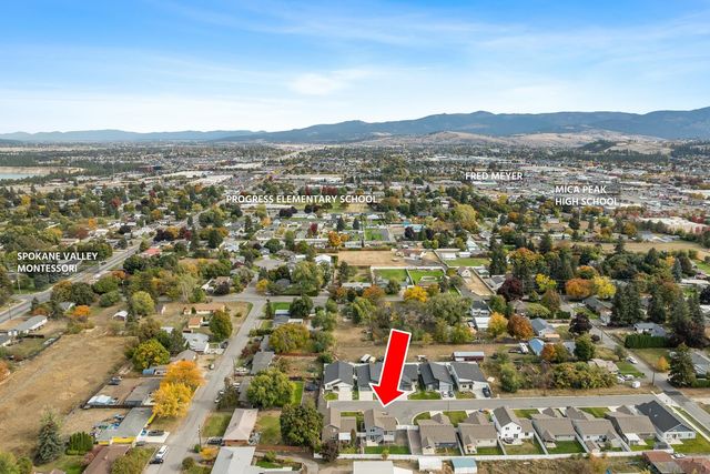521 N Calvin Ln, Spokane Valley, WA 99216