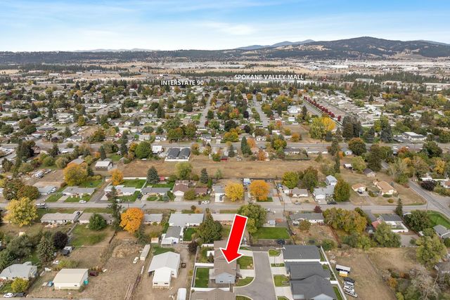 521 N Calvin Ln, Spokane Valley, WA 99216