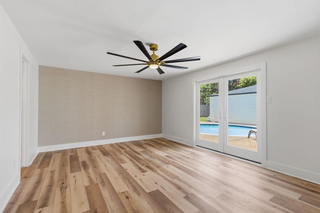 10711 Ella Lee Lane, Houston, TX 77042