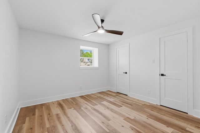 10711 Ella Lee Lane, Houston, TX 77042