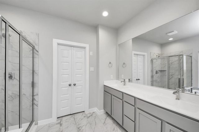 18423 Porta Marina Drive, Fresno, TX 77545