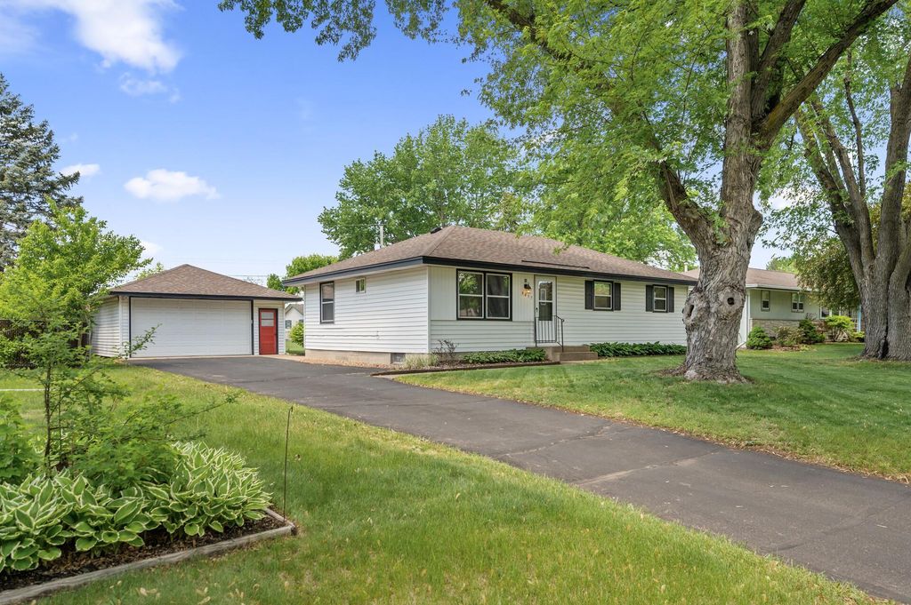 9457 Saratoga Lane N, Maple Grove, MN 55369