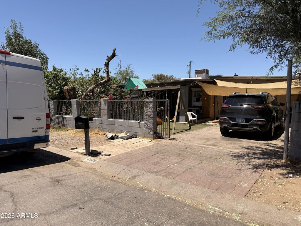 4030 W MARICOPA Street, Phoenix, AZ 85009 — photo 2