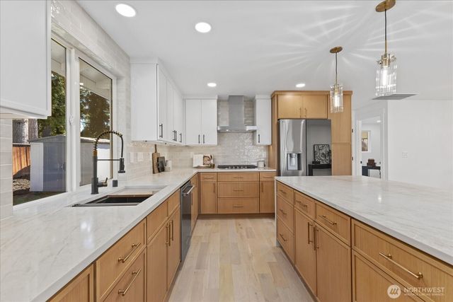 10210 163rd Avenue NE, Redmond, WA 98052