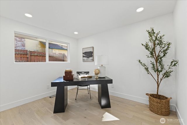 10210 163rd Avenue NE, Redmond, WA 98052