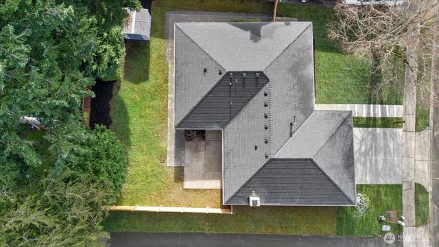 10210 163rd Avenue NE, Redmond, WA 98052