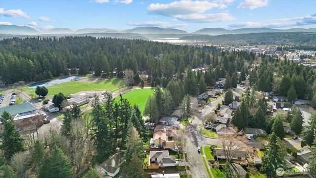 10210 163rd Avenue NE, Redmond, WA 98052