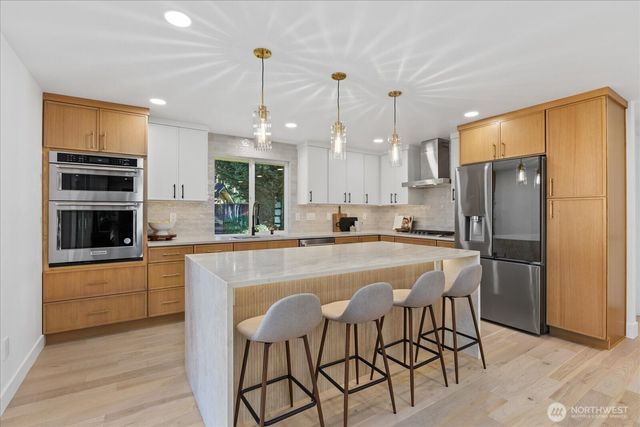 10210 163rd Avenue NE, Redmond, WA 98052