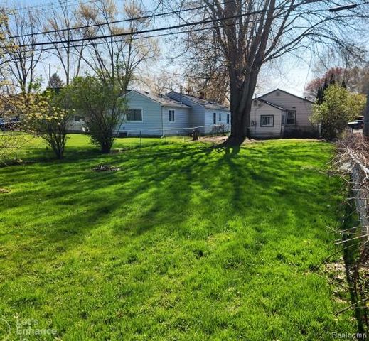 51380 Ashley Street, New Baltimore, MI 48047