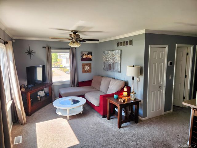 51380 Ashley Street, New Baltimore, MI 48047