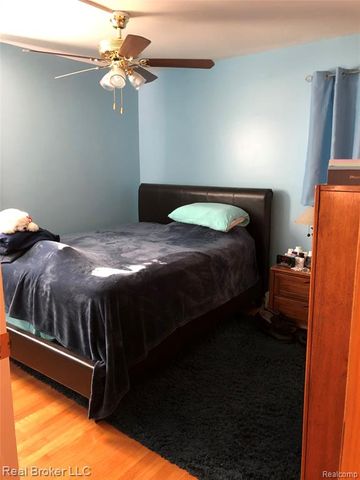 14157 Bainbridge Street, Livonia, MI 48154