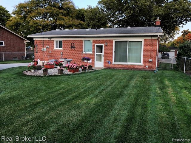 14157 Bainbridge Street, Livonia, MI 48154