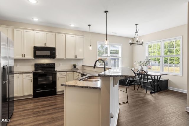 2430 Bay Valley Road, Kenly, NC 27542