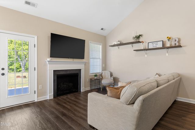 2430 Bay Valley Road, Kenly, NC 27542