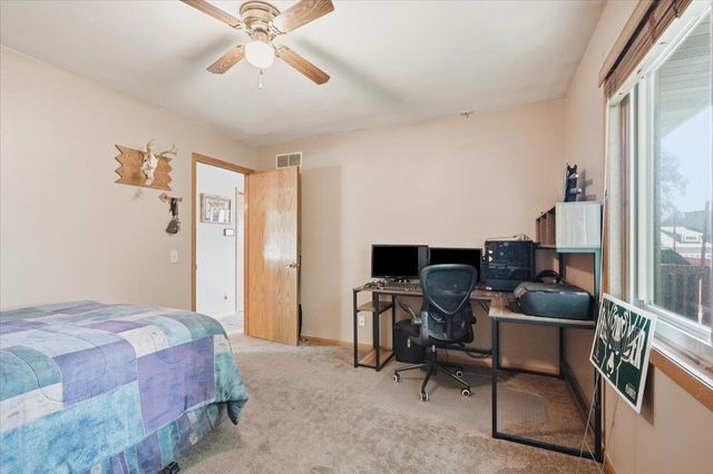 699 Robin Drive, Sun Prairie, WI 53590