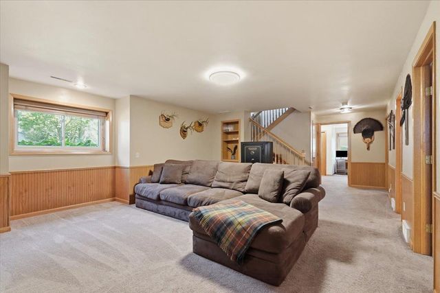 699 Robin Drive, Sun Prairie, WI 53590