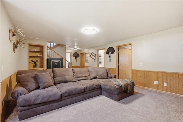 699 Robin Drive, Sun Prairie, WI 53590