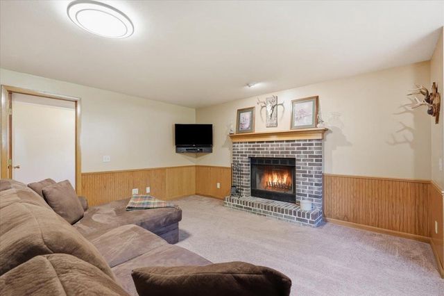 699 Robin Drive, Sun Prairie, WI 53590