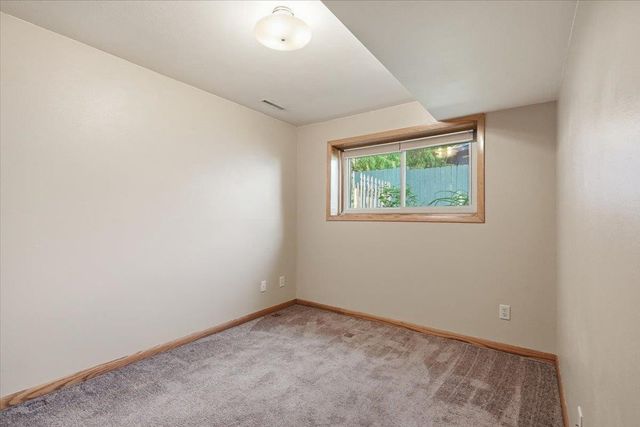 699 Robin Drive, Sun Prairie, WI 53590