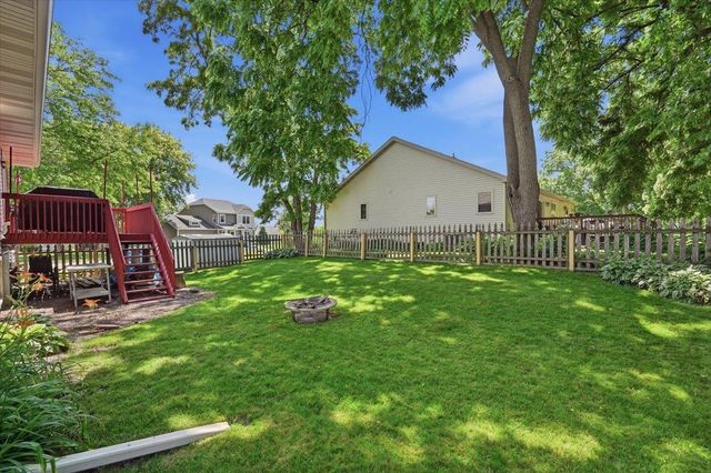 699 Robin Drive, Sun Prairie, WI 53590
