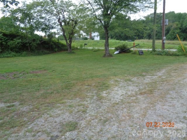 3181 & 3177 Morganton Boulevard SW, Lenoir, NC 28645