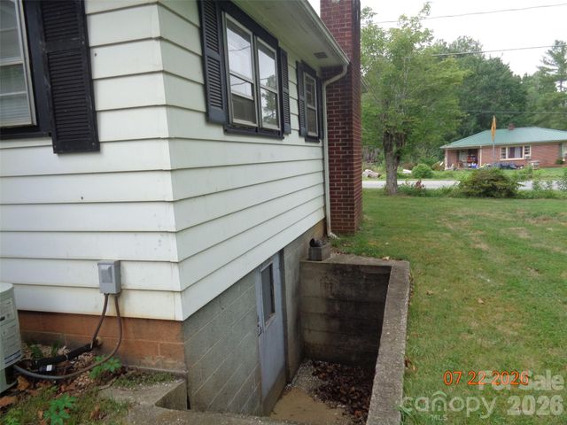 3181 & 3177 Morganton Boulevard SW, Lenoir, NC 28645