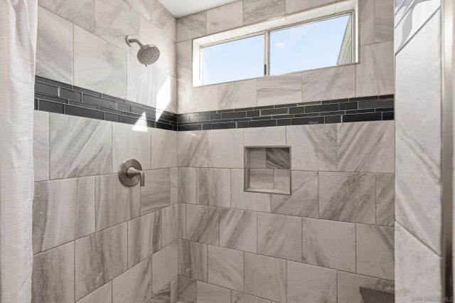 8941 Arlingdale Way, Spring Valley, CA 91977