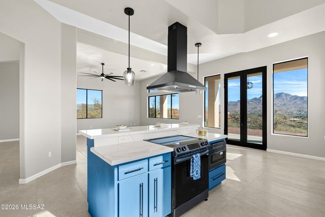 1221 Circulo Yerba Buena, Rio Rico, AZ 85648