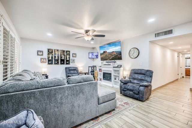 2029 MERMAID Drive, El Paso, TX 79936