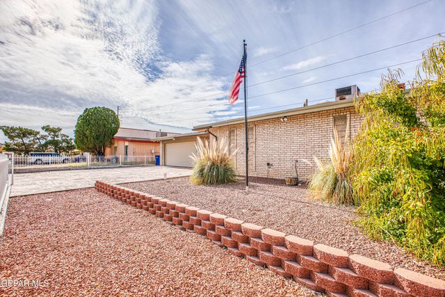 2029 MERMAID Drive, El Paso, TX 79936