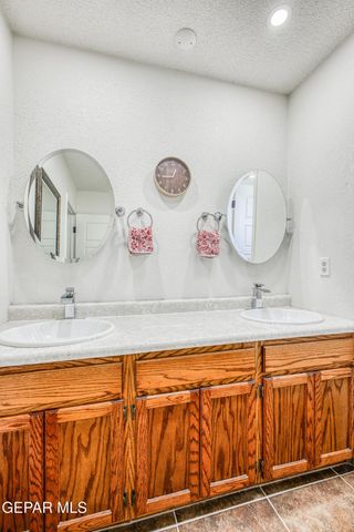 2029 MERMAID Drive, El Paso, TX 79936