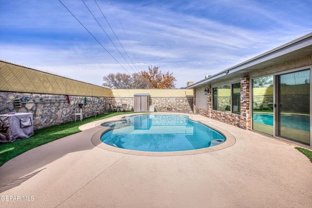 2029 MERMAID Drive, El Paso, TX 79936