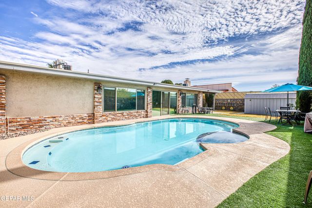 2029 MERMAID Drive, El Paso, TX 79936