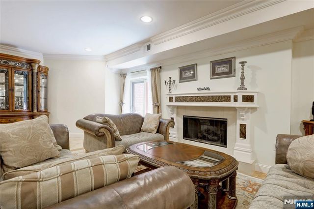 2 Euclid Road, Fort Lee, NJ 07024