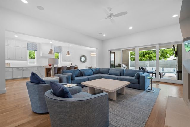 5015 Wenonah Drive, Dallas, TX 75209