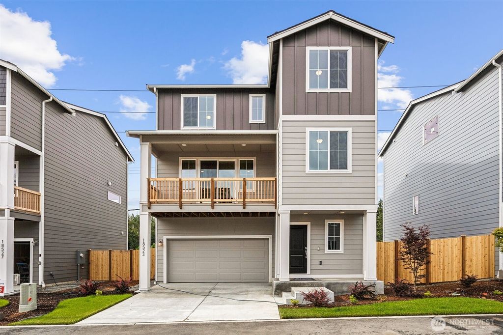 18523 SE 271st Court, Covington, WA 98042