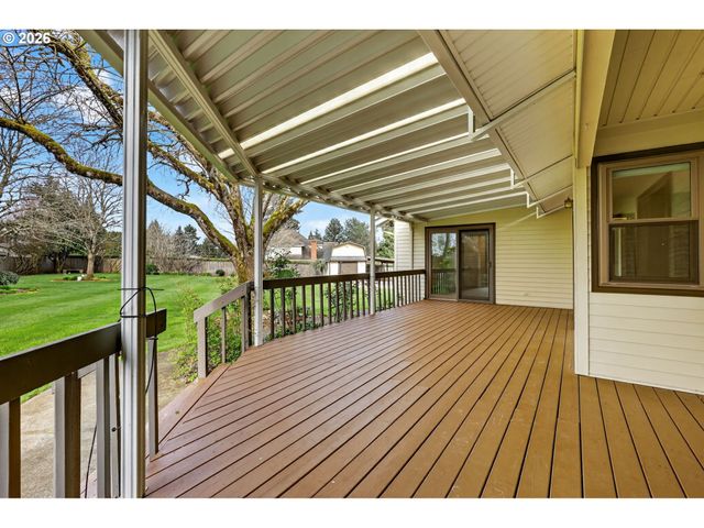 14067 Se EKLUND Ave, Boring, OR 97009