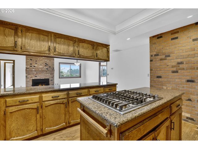 14067 Se EKLUND Ave, Boring, OR 97009