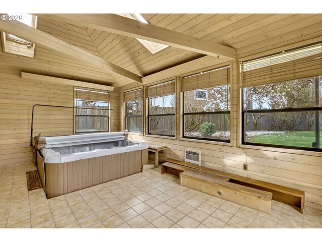 14067 Se EKLUND Ave, Boring, OR 97009