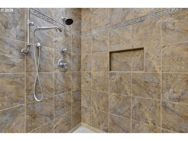 14067 Se EKLUND Ave, Boring, OR 97009