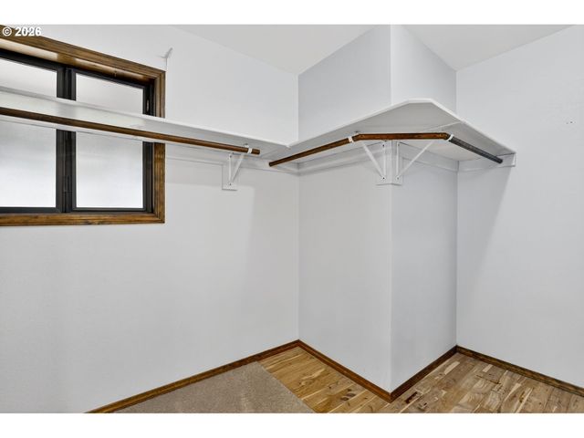 14067 Se EKLUND Ave, Boring, OR 97009