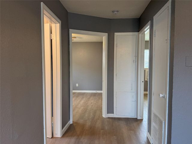 8010 Roswell Street 3, Houston, TX 77022