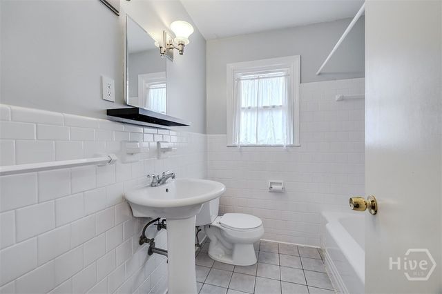 626 Mclaws Street, Savannah, GA 31405