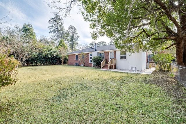 626 Mclaws Street, Savannah, GA 31405