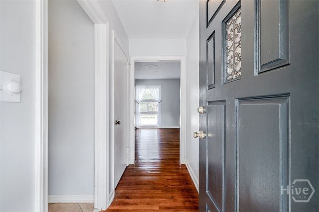 626 Mclaws Street, Savannah, GA 31405