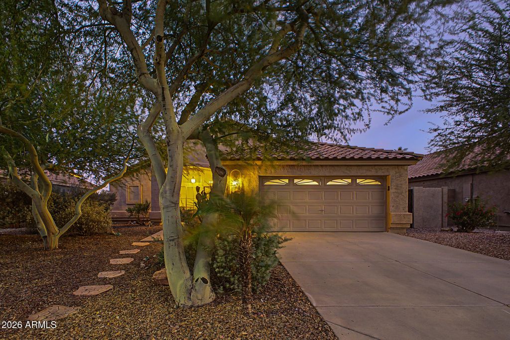 147 E PALO BLANCO Way, Gilbert, AZ 85296 — photo 2